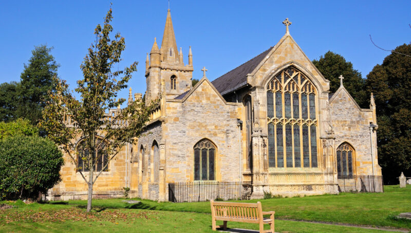Photo of St Lawrence Church and churchyard, Evesham